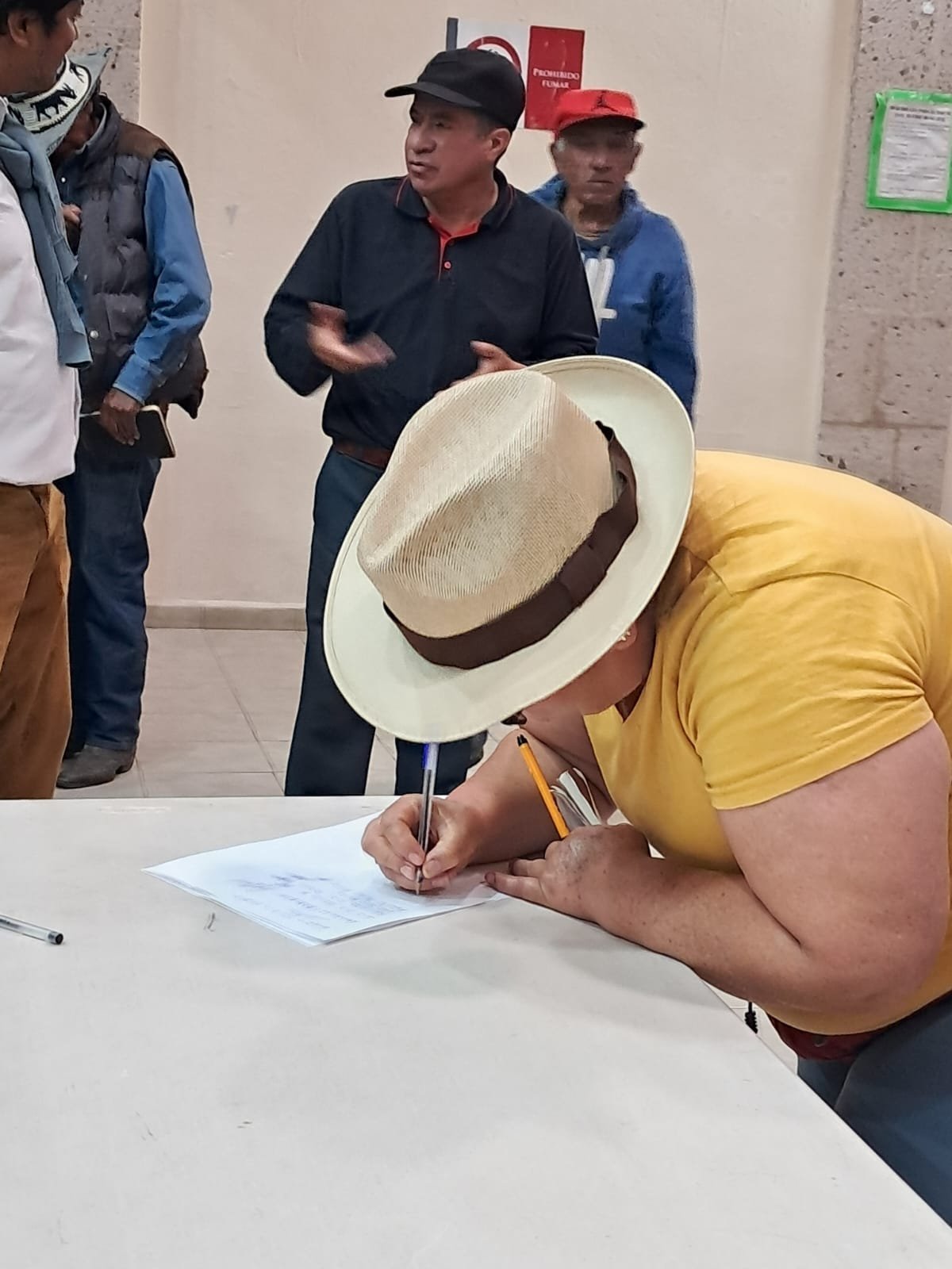 Autoridades y productores